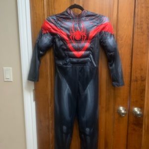Disney Spider-Man costume Myles Morales size 9-10 made by Disney. I have 2 sizes